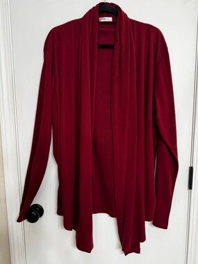 Draped Open-Front Women's Cardigan Sweater in Burgundy